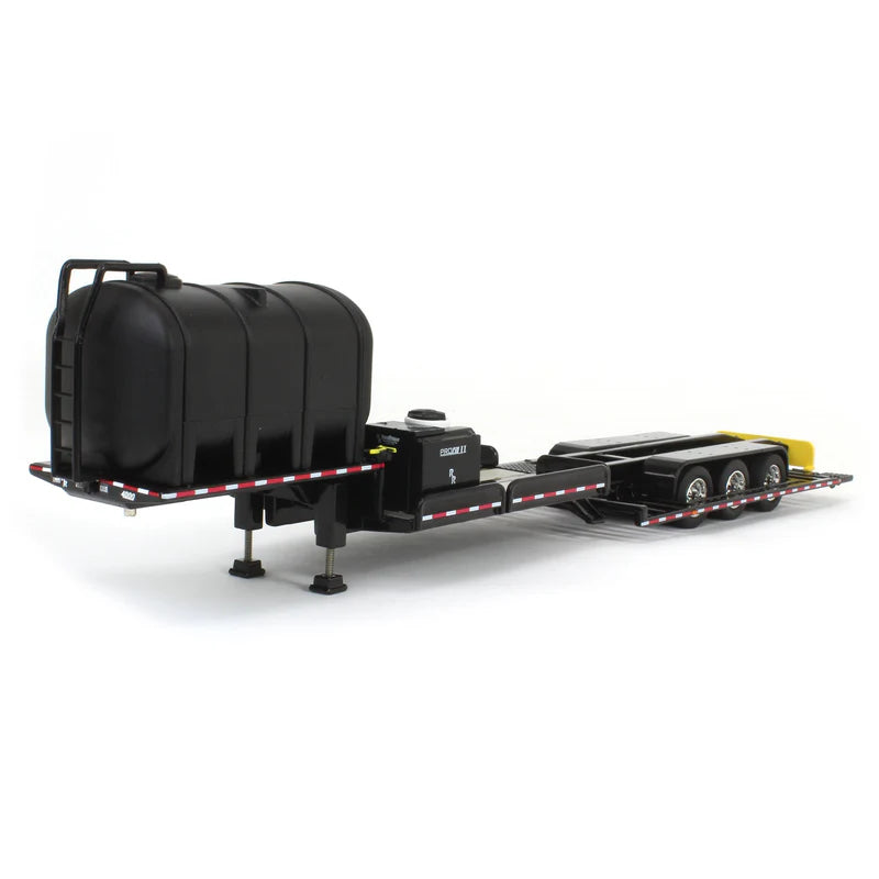 1/64 RoadRuner Manufacturing Model 4000 Sprayer Trailer