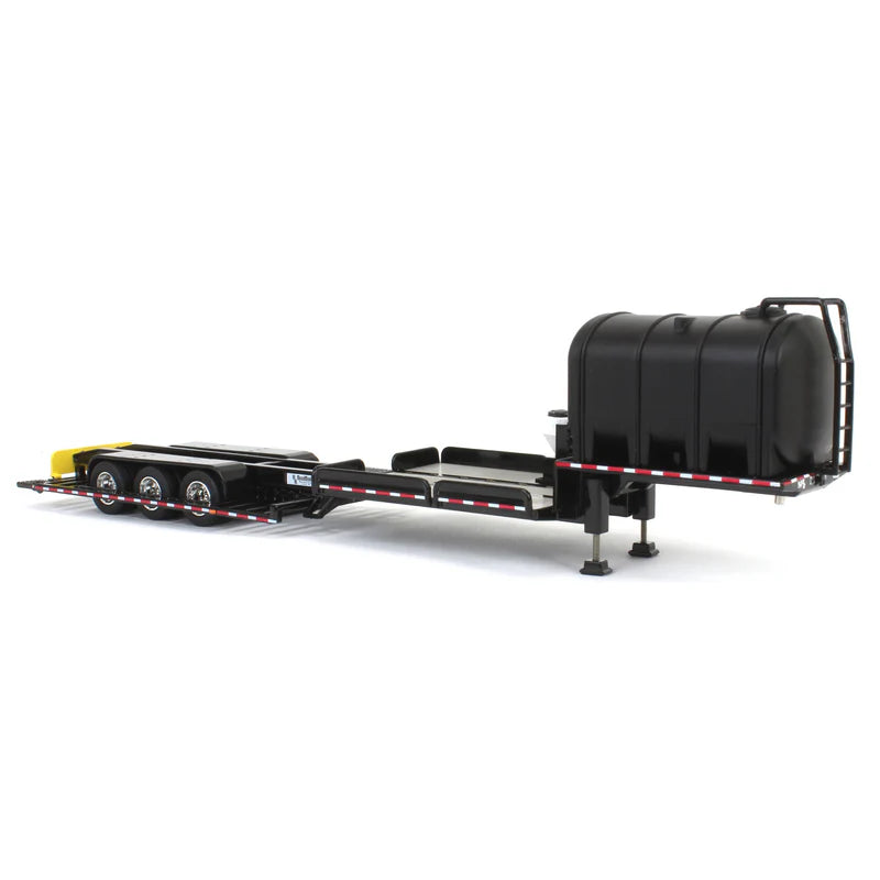 1/64 RoadRuner Manufacturing Model 4000 Sprayer Trailer