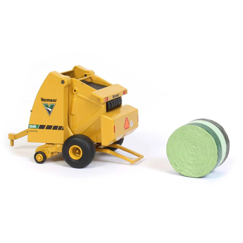 1/64 Vermeer 604R Round Baler with Bale by SpecCast